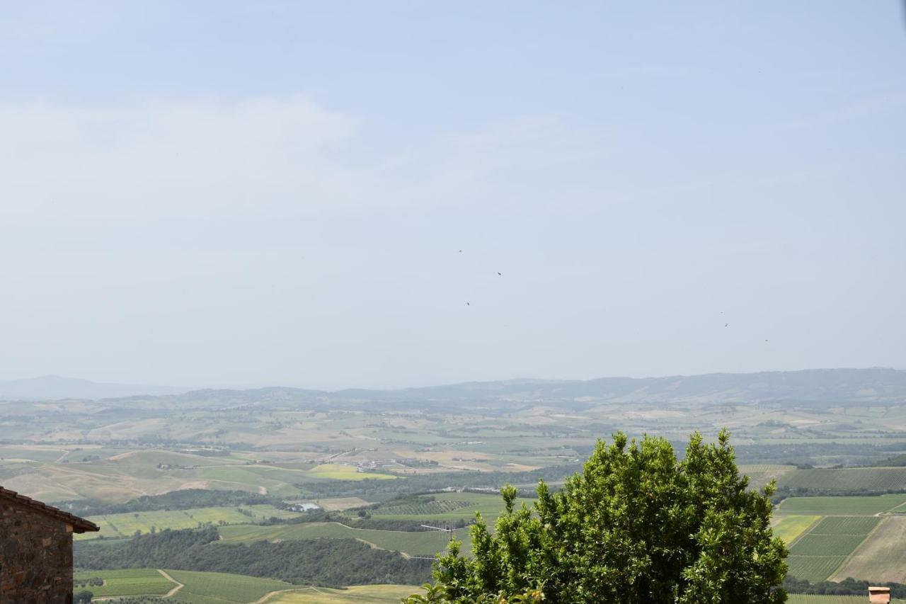 Borgo Vecchio Montalcino Exterior foto